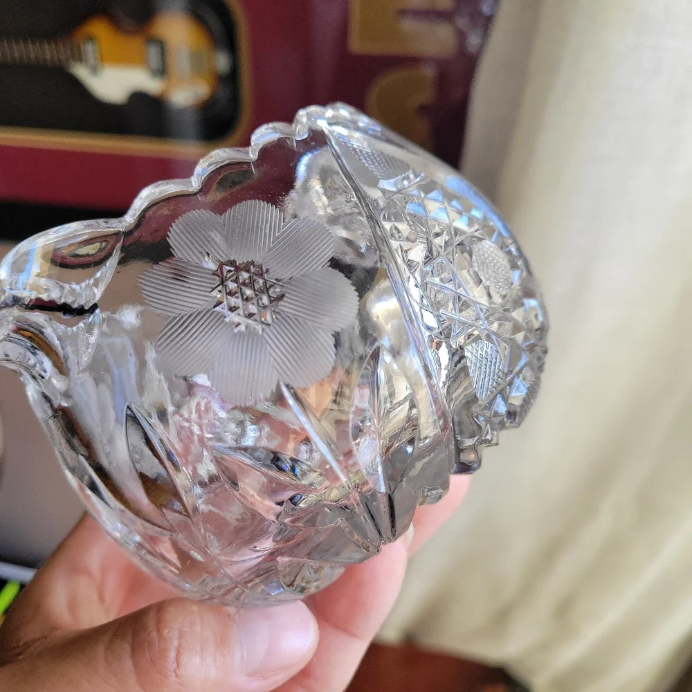 Vintage Crystal Creamer/Pitcher Flower Design American Brilliant Cut Heavy - Picture 4 of 9